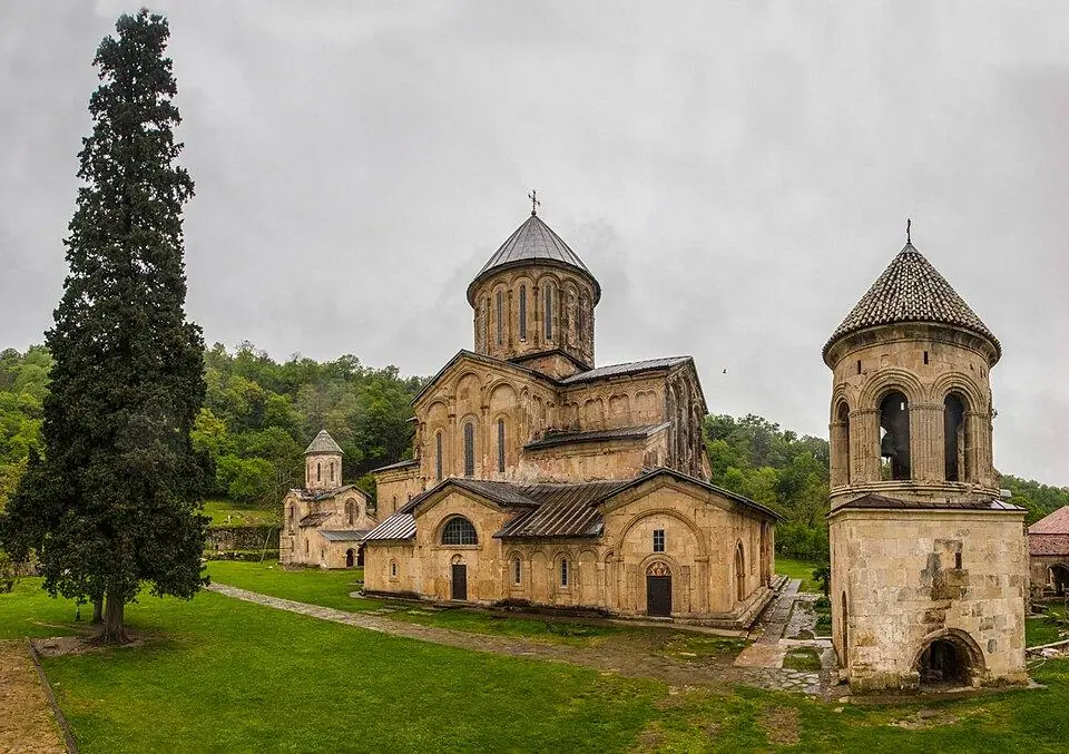 Гелатский монастырь