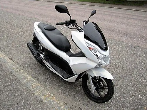 Скутер Honda PCX 125
